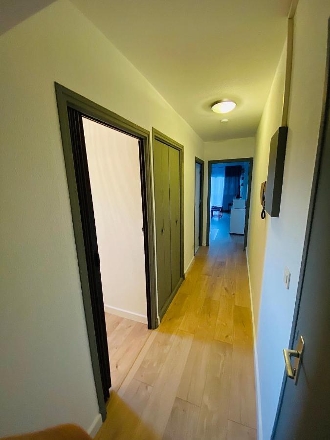 Appartement Au Port De Saint Cyprien Bagian luar foto